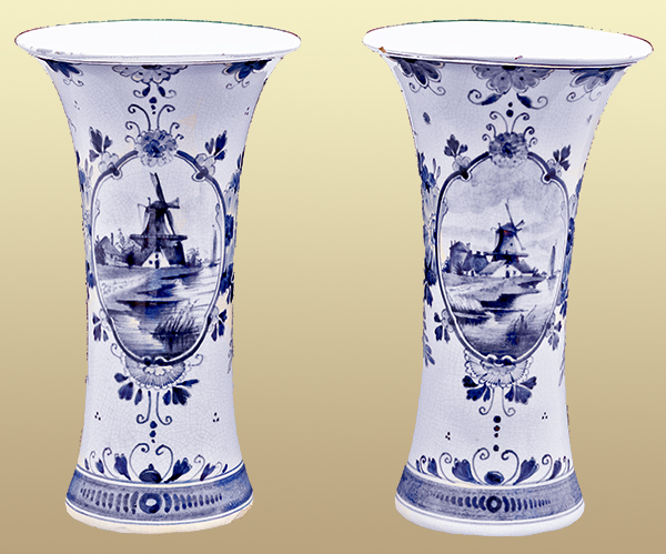 Nr.: 374, Already sold : a Couple Brantjes Vases Delft Blue